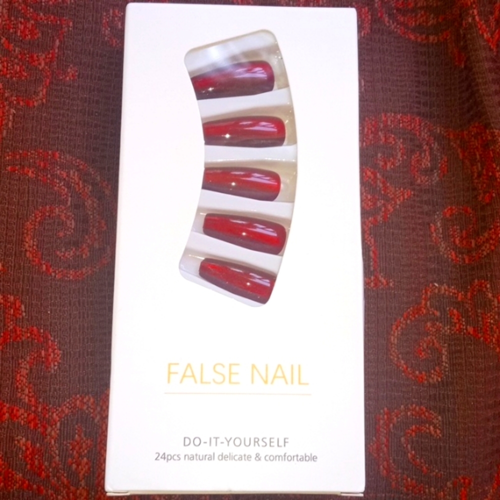 Press -on nails